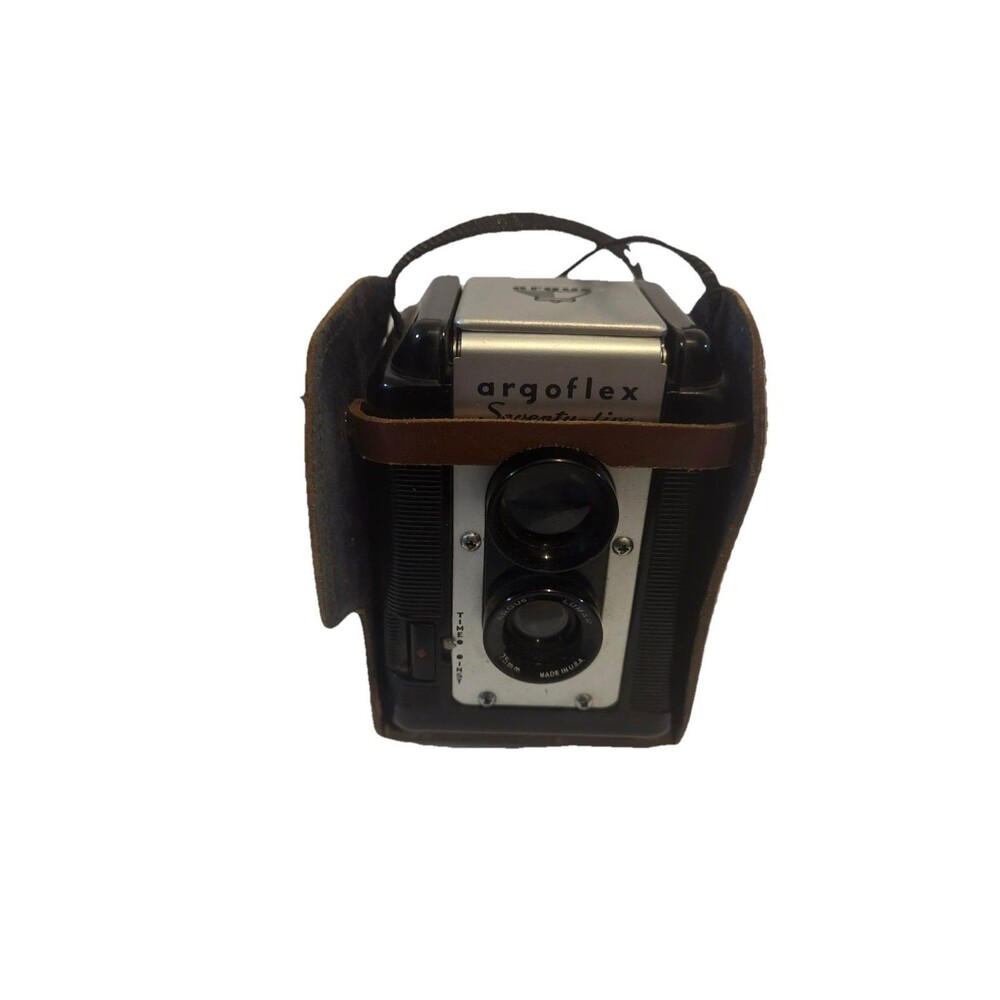 Vintage Argus ARGOFLEX Camera Untested With torn Leather Cover